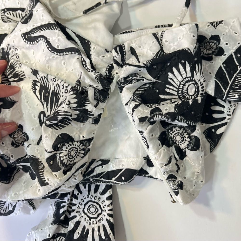 NEW Anthropologie Maeve Floral Eyelet Blouse Bow Back Black White 10 - Picture 9 of 13
